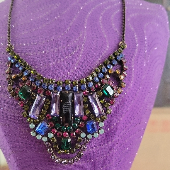 Sorrelli Black and Green Necklace Statement Bib - Picture 2 of 5